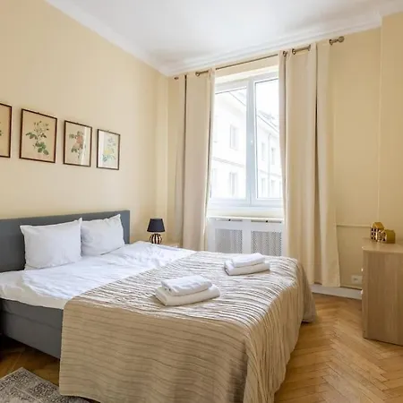 Close-central - Great Location - Big And Bright Apartment&nowy Swiat Apartment *